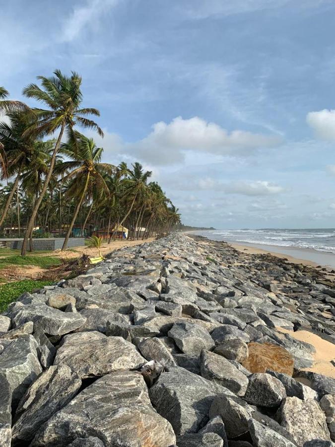 Delta Hospitality - Sea Facing Rooms With A Private Beach Kalyānpur 外观 照片